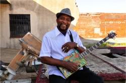 Esclusiva svizzera per Coopaso: Mr. James "SUPER CHIKAN" Johnson @ DOBLE Snack Bar di Camorino