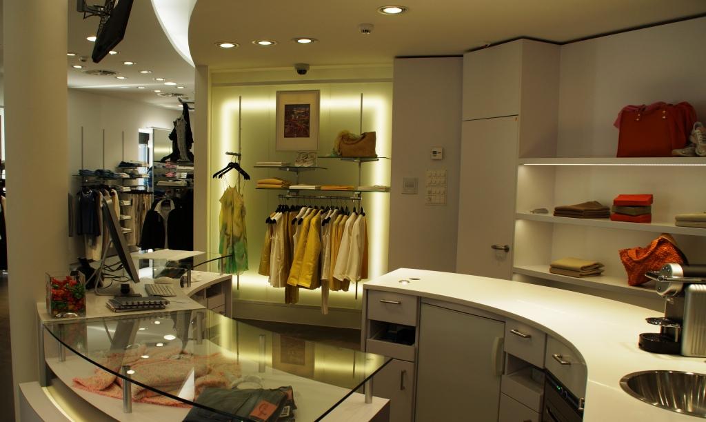 24062015_Lugano-palace interno diuna boutique