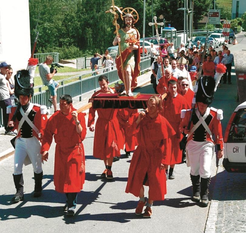 Leontica San Lorenzo Milizia e Confraternita