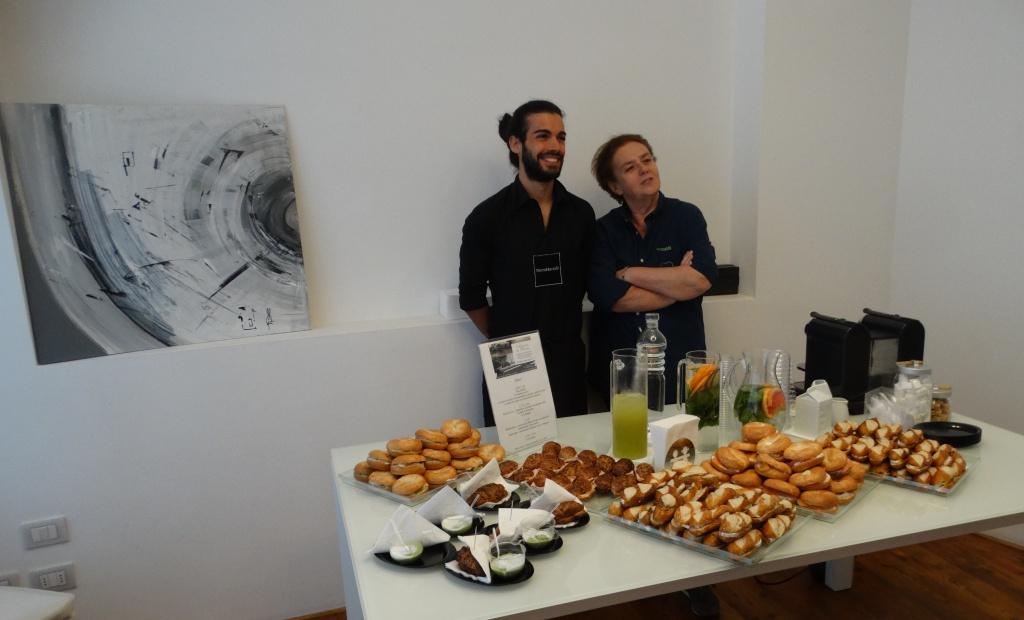 30032016-Milano_colazione in piscina_ avvocuoca annapatruno buffet colazione