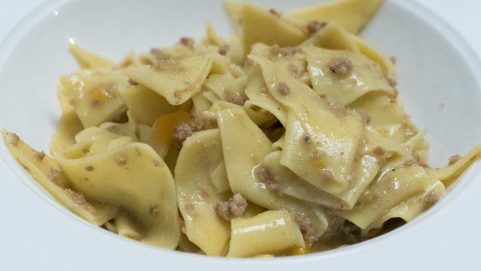 maltagliati fatto a mano con la salciccia di bra