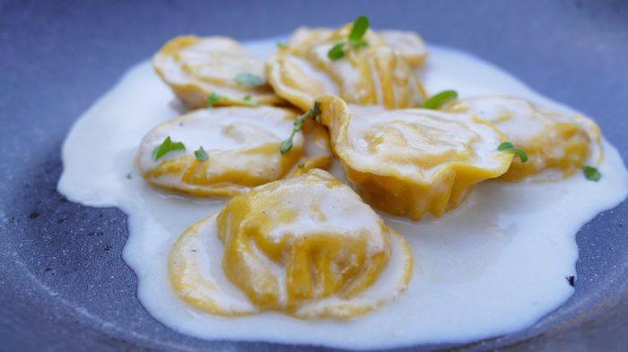 ravioli ripieni di topinambur